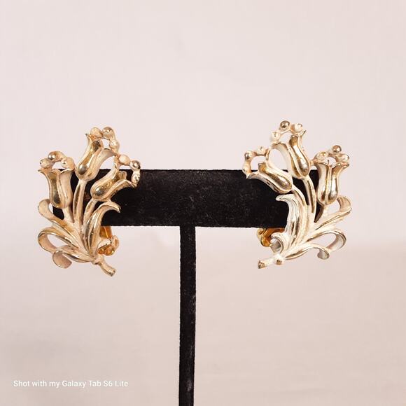 Distressed Karou Anke Tulip Earrings Clip Ons - Picture 1 of 11